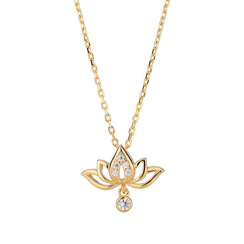 LUNNÉA Gold Lotus Blossom Necklace – 925 Sterling Silver